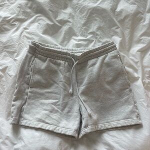 Aritzia tna cozy sweat shorts